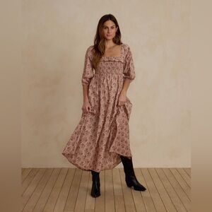 Rylee + Cru Magnolia dress in French Garden Floral
XL

100% Cotton